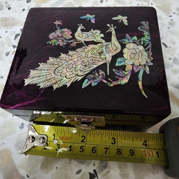 Mother of pearl Korean jewelry box - Picture 9 of 12